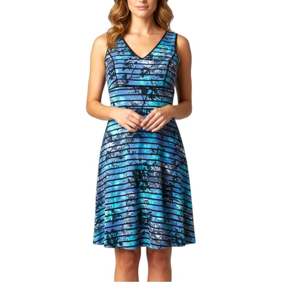 LOFT Dresses & Skirts - Ann Taylor LOFT Sz 6 Blue Black Floral Stripe Fit N Flare Party Dress